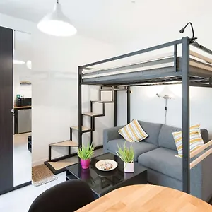 Appartement Functional Near Montmartre